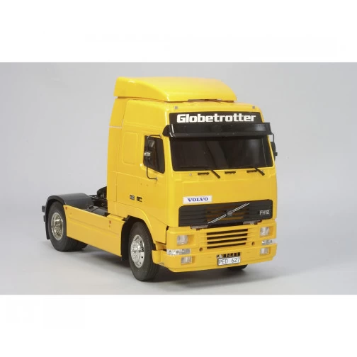 Tamiya Volvo FH12 Globetrotter Bausatz #56312 2 Tamiya Volvo FH12 Globetrotter Bausatz #56312 – Bild 2